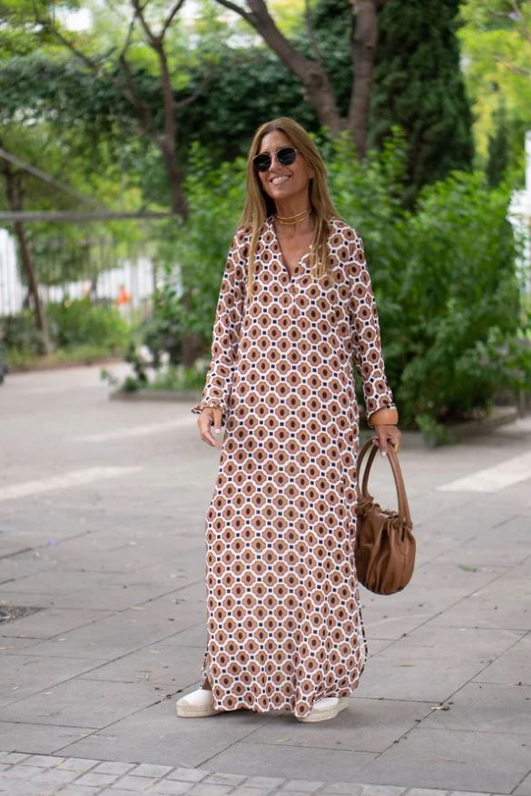 Bellevo | Elegantes Kleid mit braunem Print