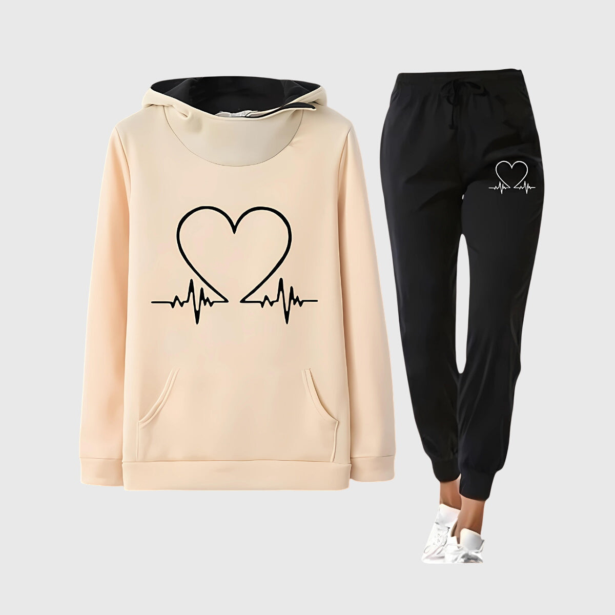 Elvelia | Amara™ – Sportanzug mit Herzmotiv