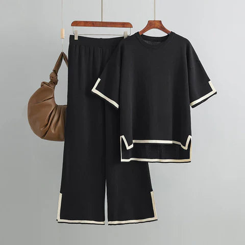Aroha | Zweiteiliges koreanisches Outfit aus leichtem, dehnbarem und weichem Material