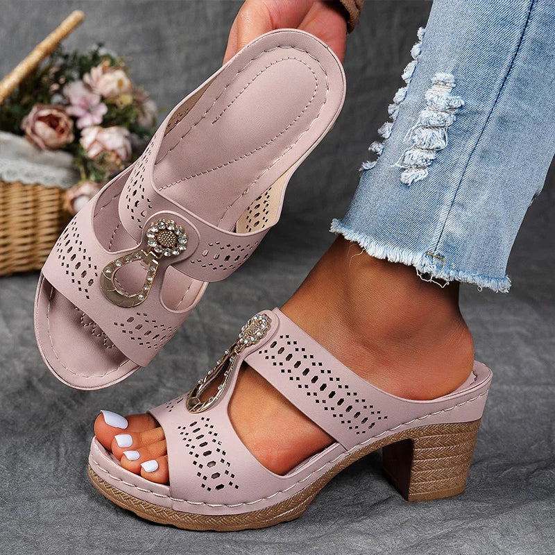 Mirena™ - Elegante und bequeme orthopädische Sandalen