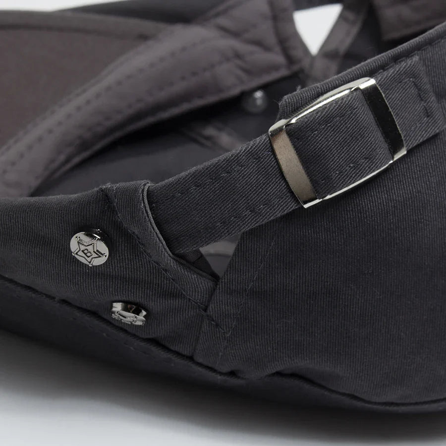 Elvelia™ | Vintage Pet Med Knoopdesign