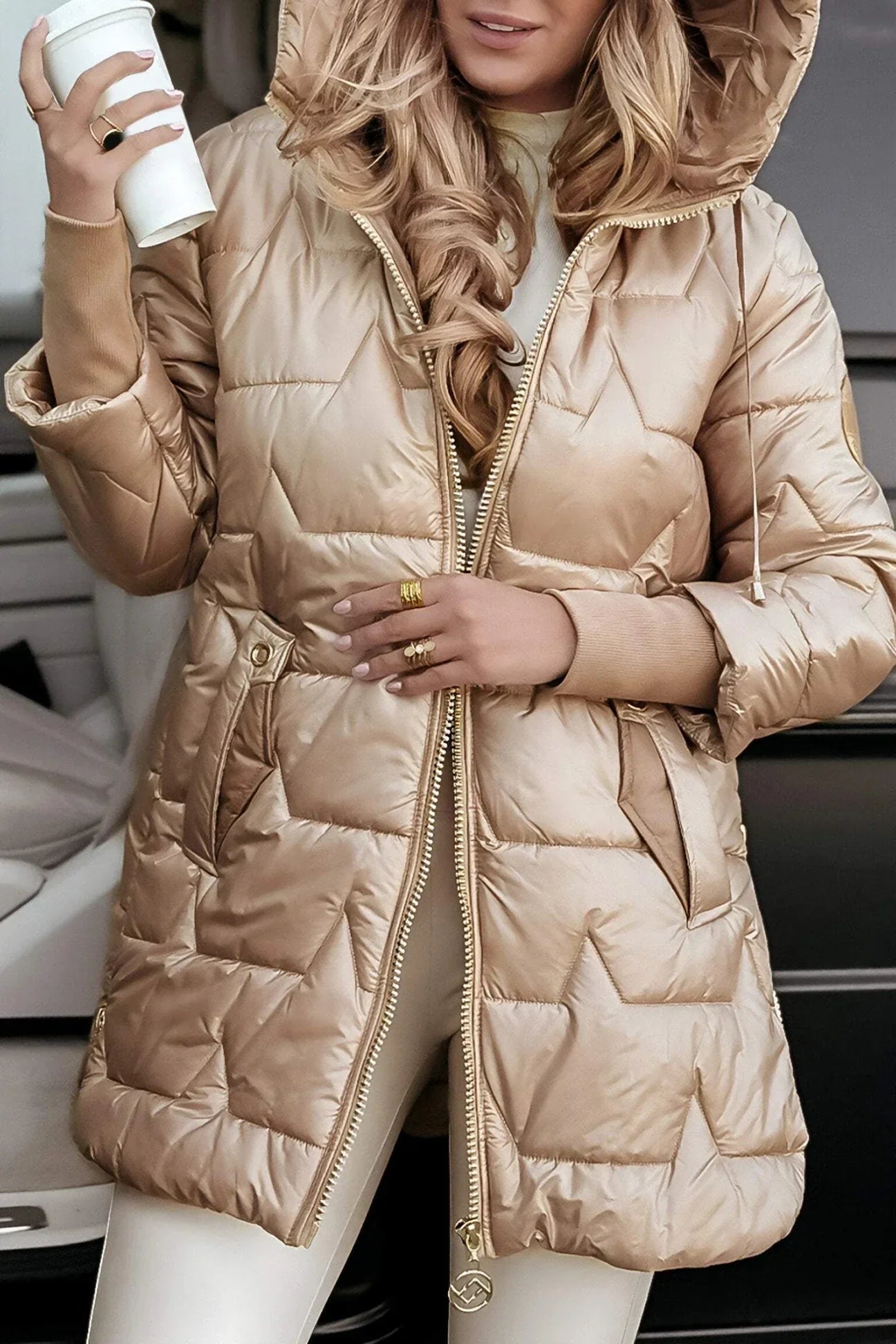 Elvelia | Clara™ Mantel